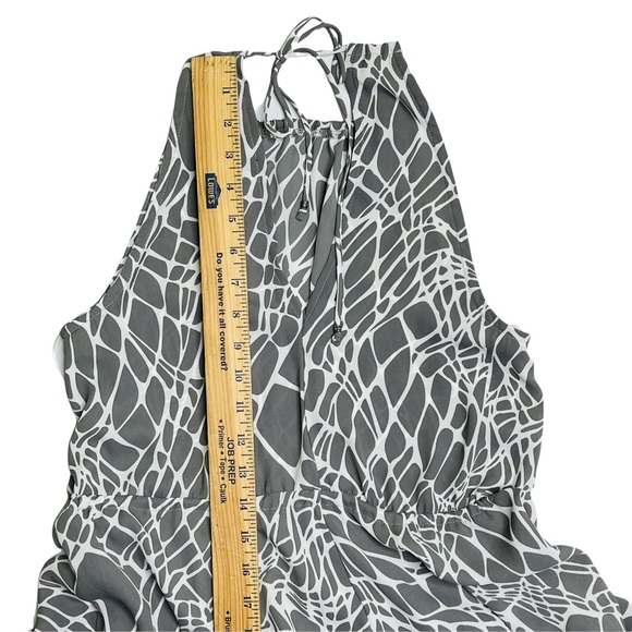 Lulu’s Marble Mood Grey Print Halter Maxi Dress Size Small NWT - Picture 13 of 13